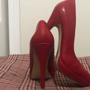 Aldo red high heel pumps